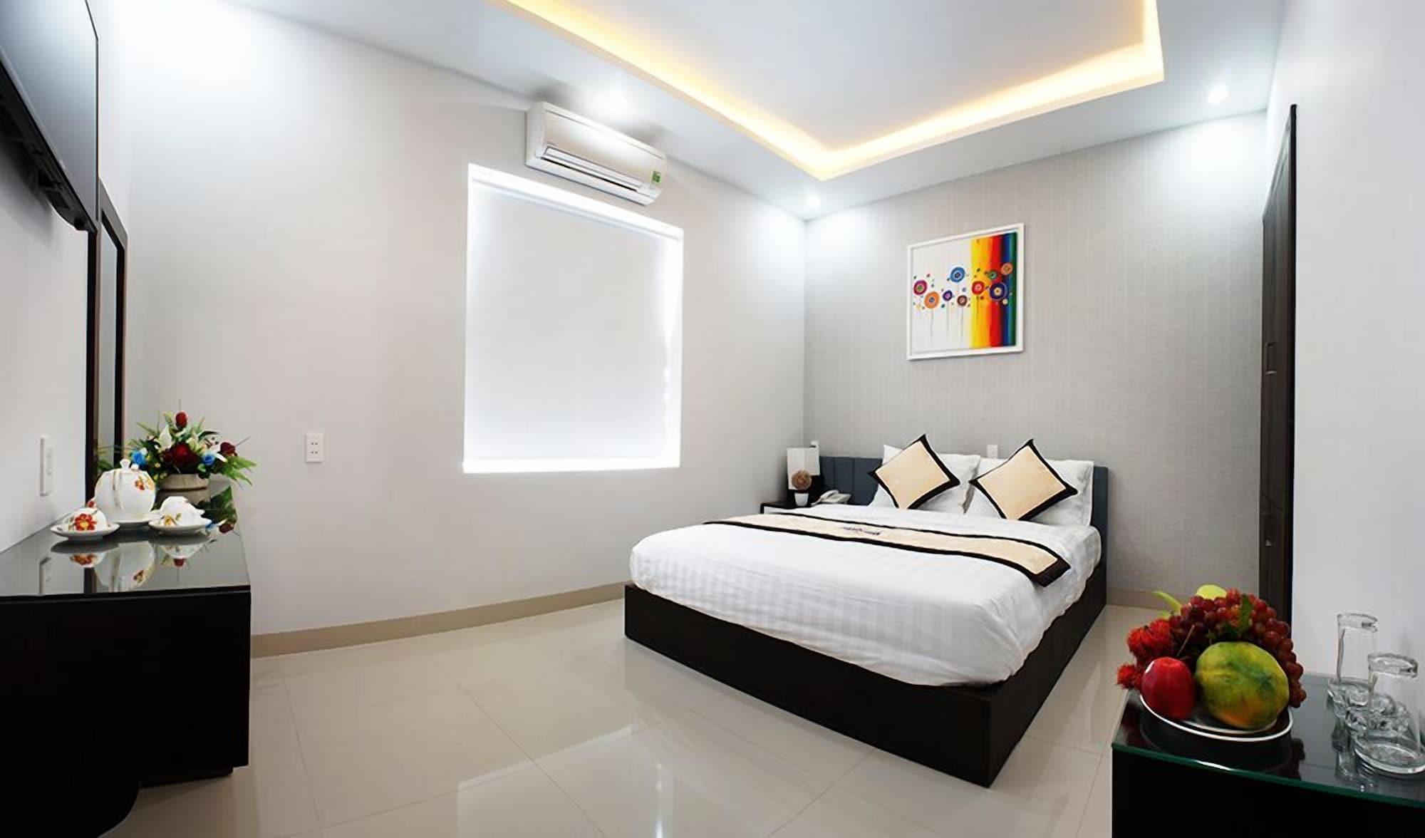 Hanoi Blue Hotel - The Water Front Da Nang Exterior photo