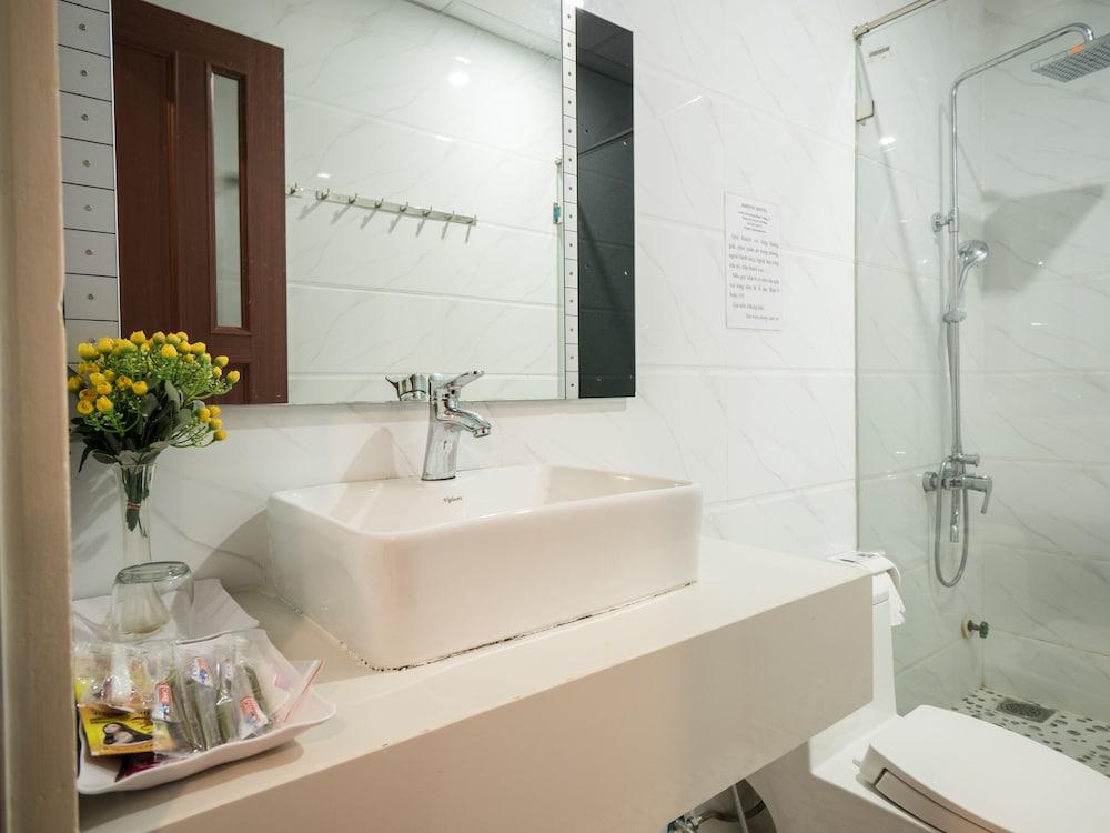 Hanoi Blue Hotel - The Water Front Da Nang Exterior photo