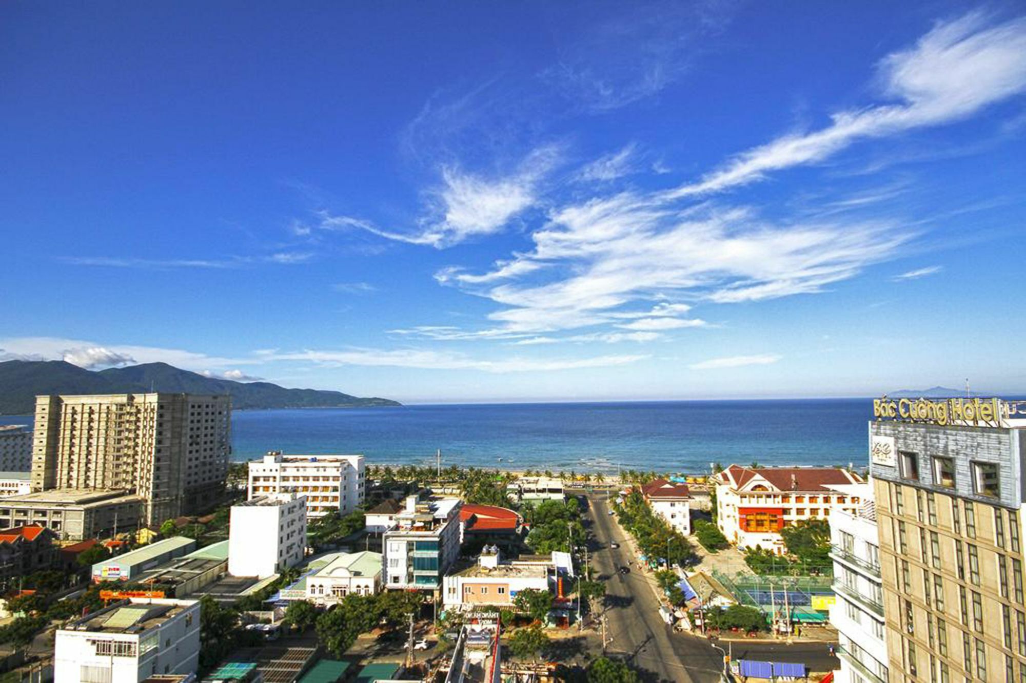Hanoi Blue Hotel - The Water Front Da Nang Exterior photo